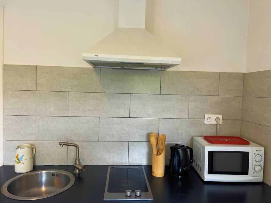 Studio Au Coeur D'Aix Avec Balcon Et Parking เอ็ก-ซอง-โพรวองซ์ ภายนอก รูปภาพ
